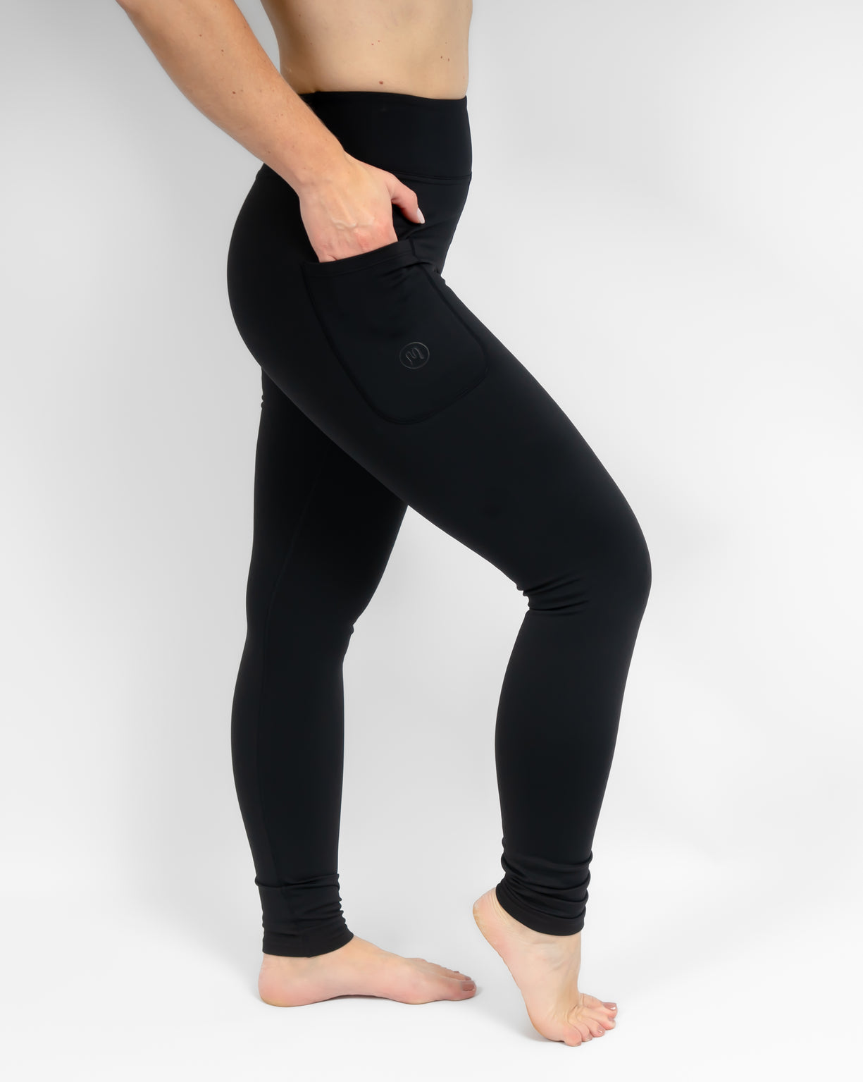 Aya Black Tight Fit Winter Leggings