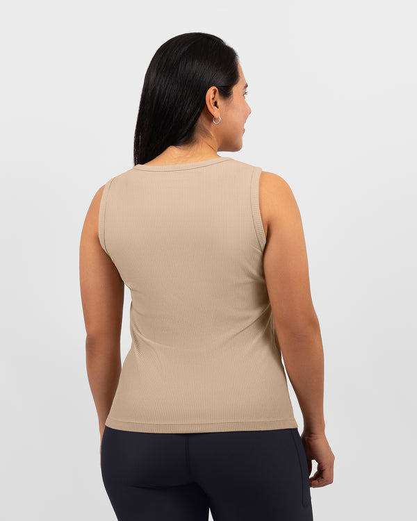 Modèle 163 cm / taille S