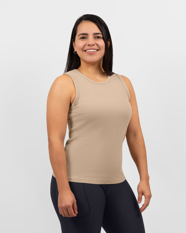 Modèle 163 cm / taille S