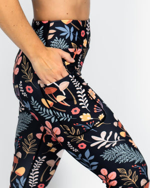 Signature Lark Capri