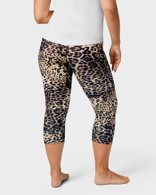 Signature Leopard Capri